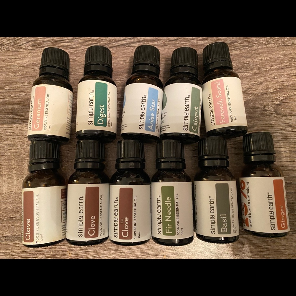 Essential Oils & Accessories Bundle